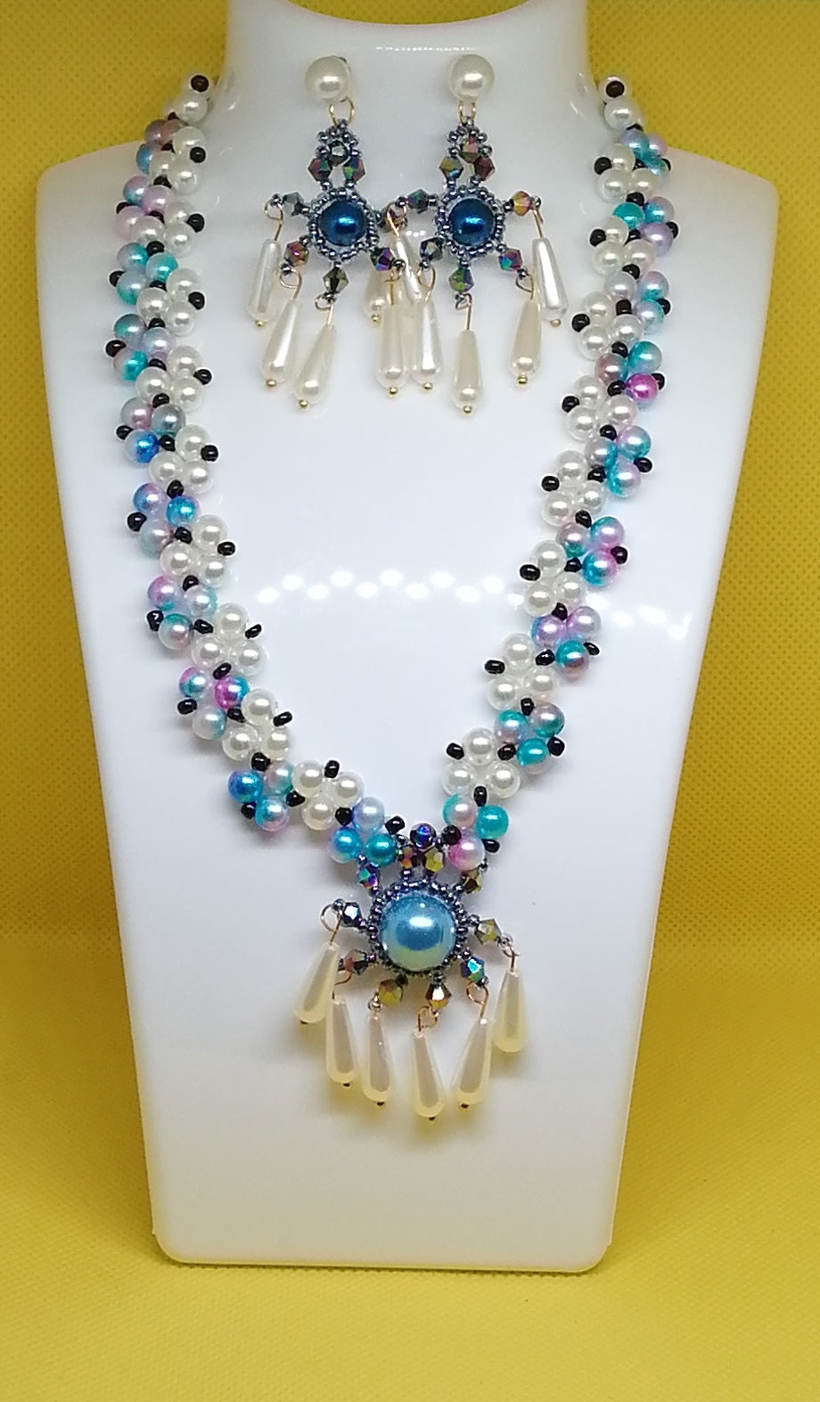 Collier