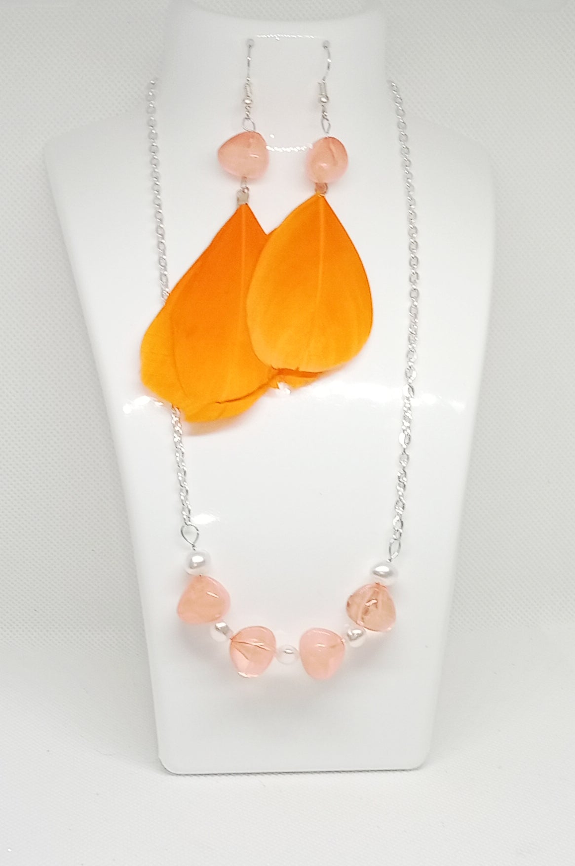 New Collier