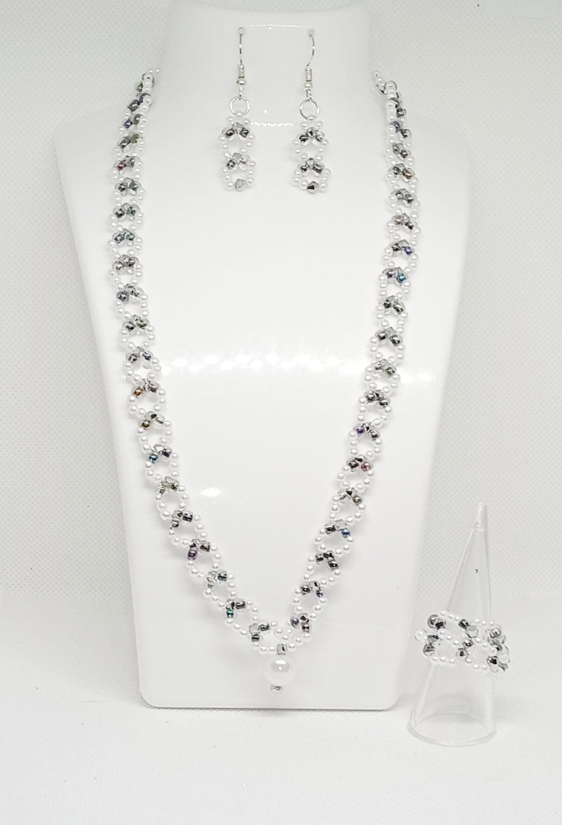 New Collier