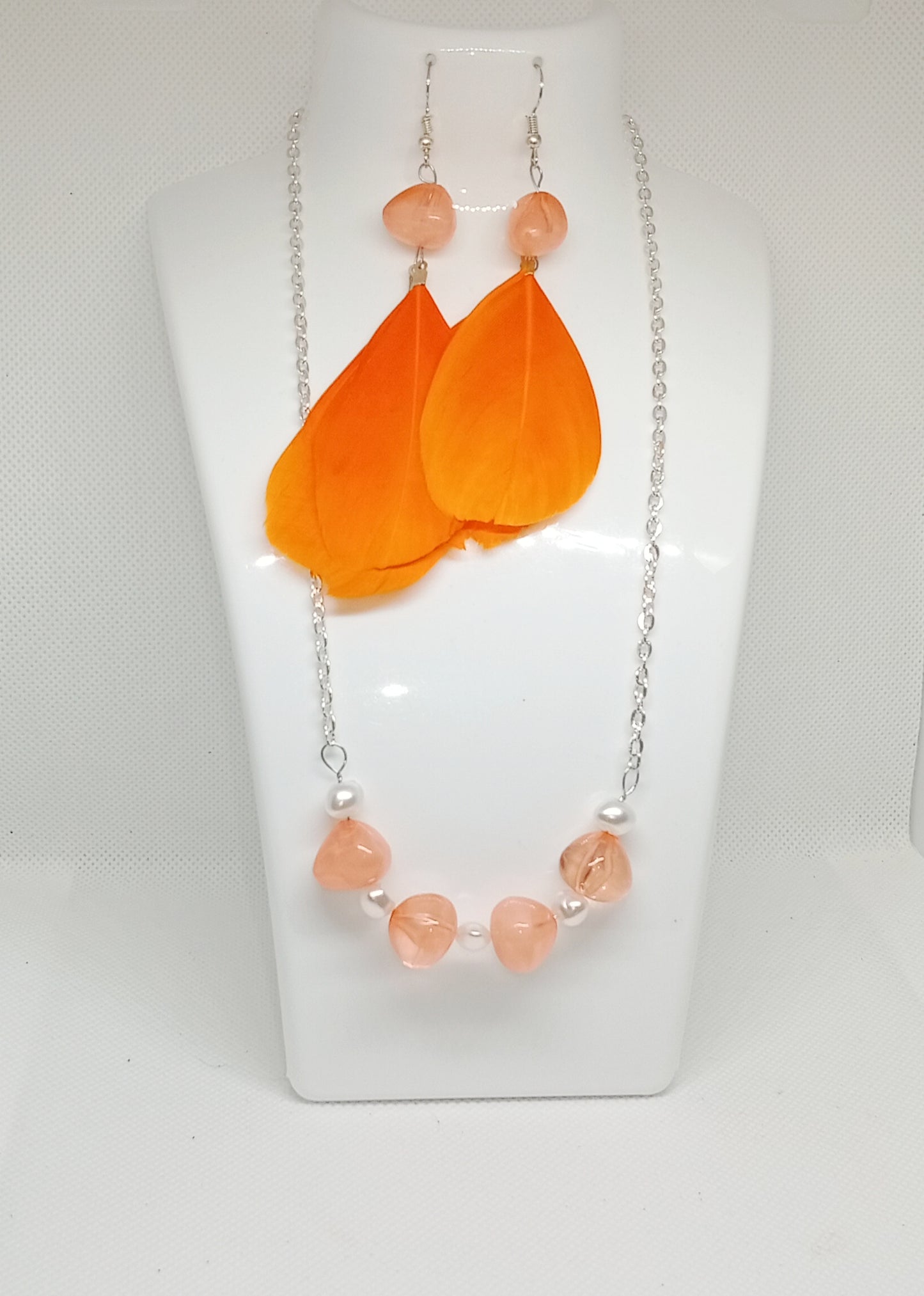 New Collier