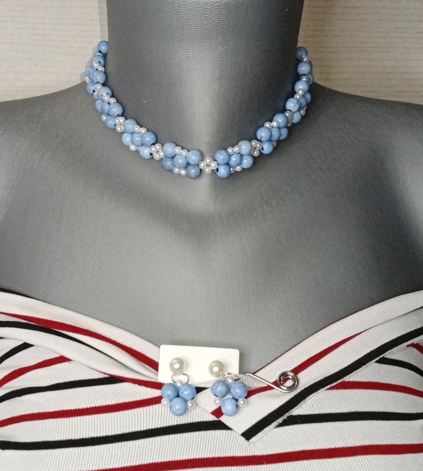 New Collier