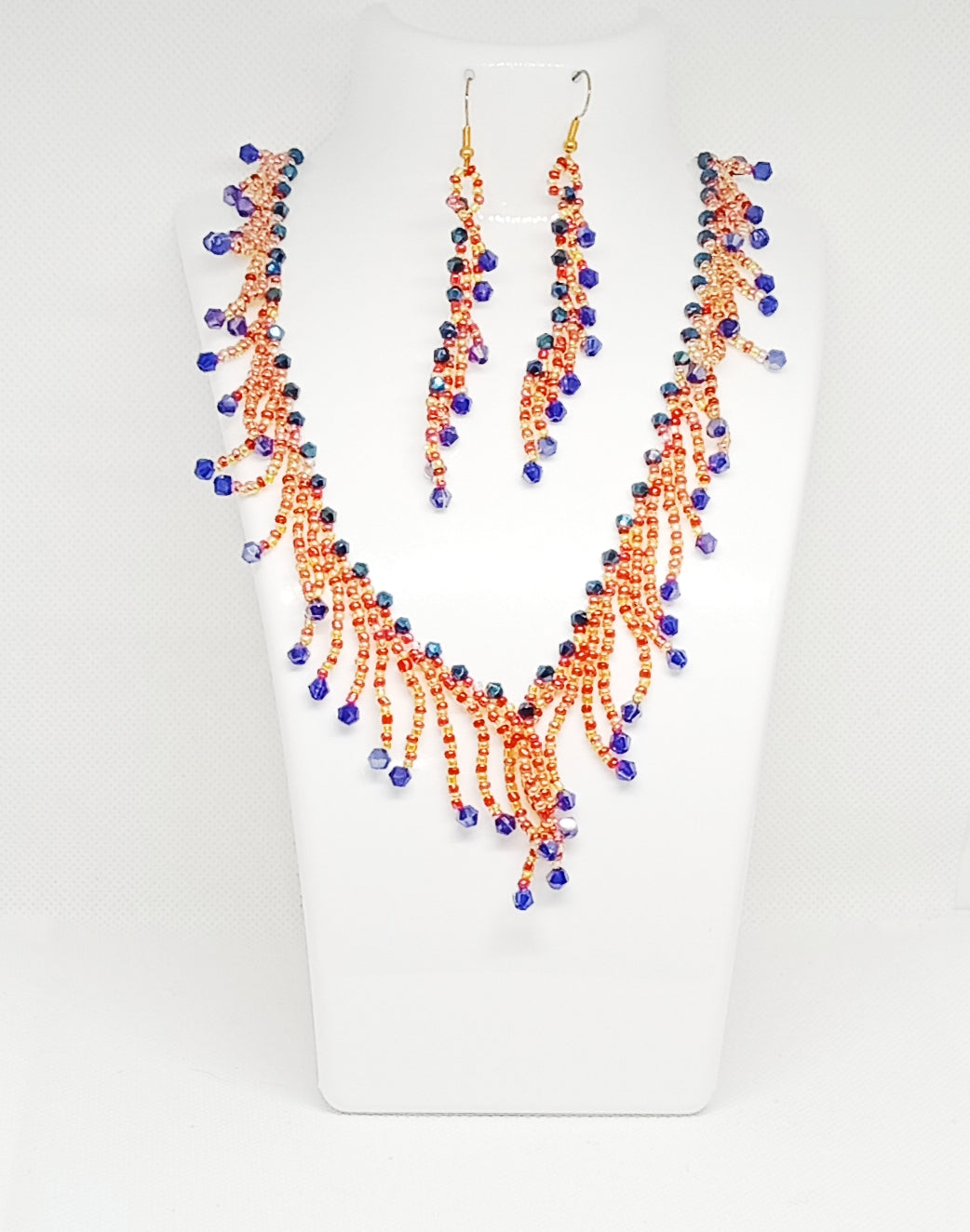 New Collier