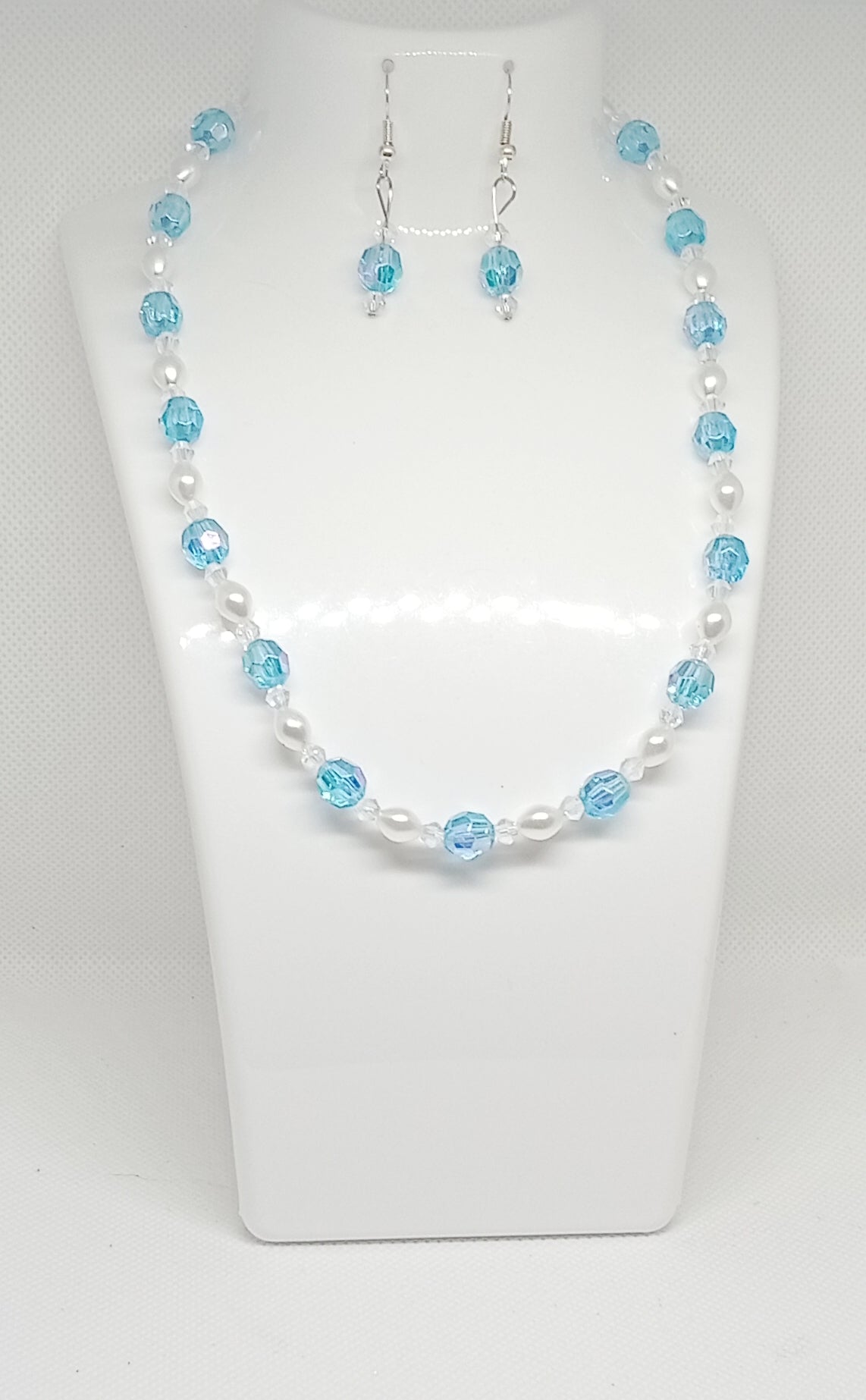 New Collier