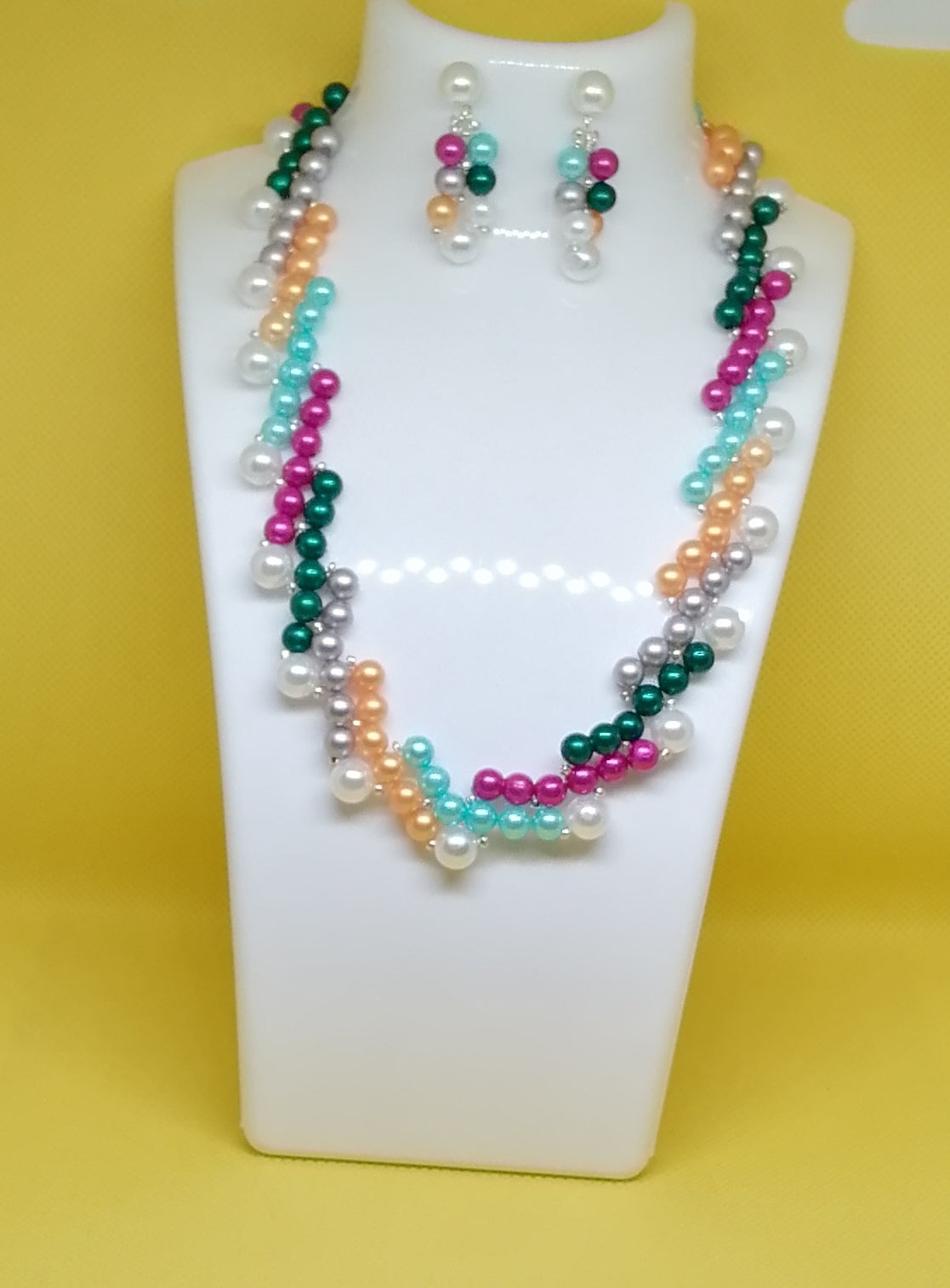 Collier