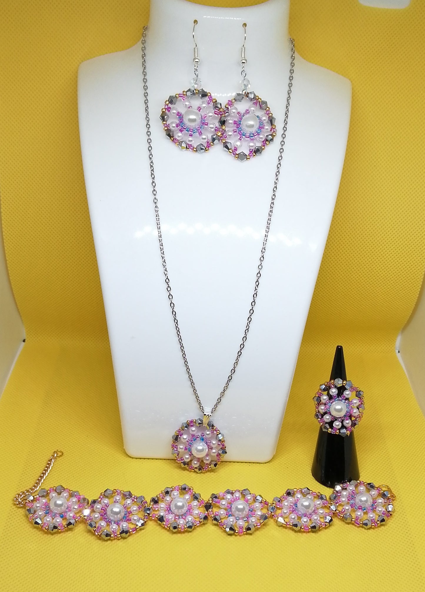 Collier