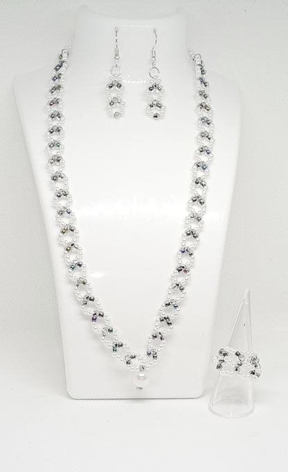 New Collier
