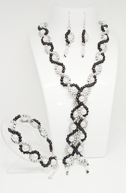 New Collier