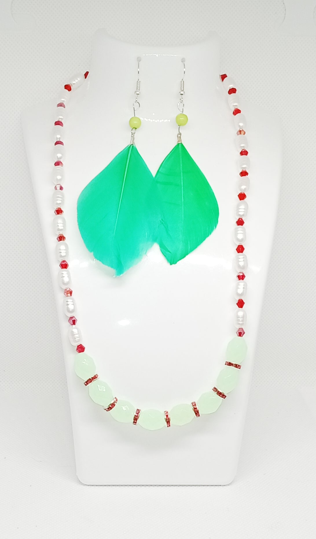 New Collier