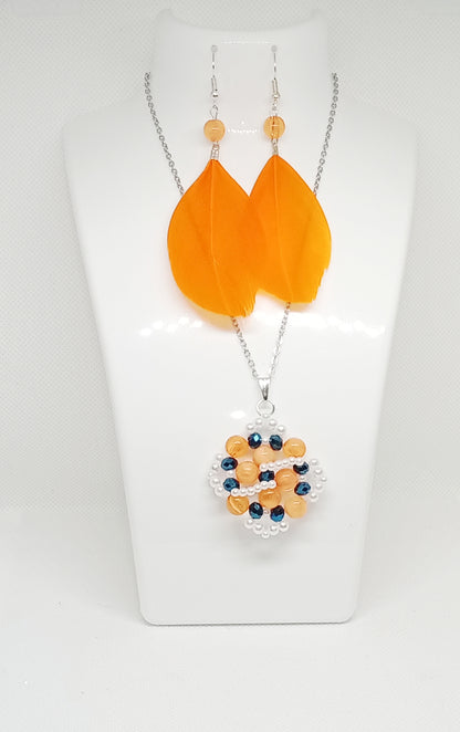 New Collier