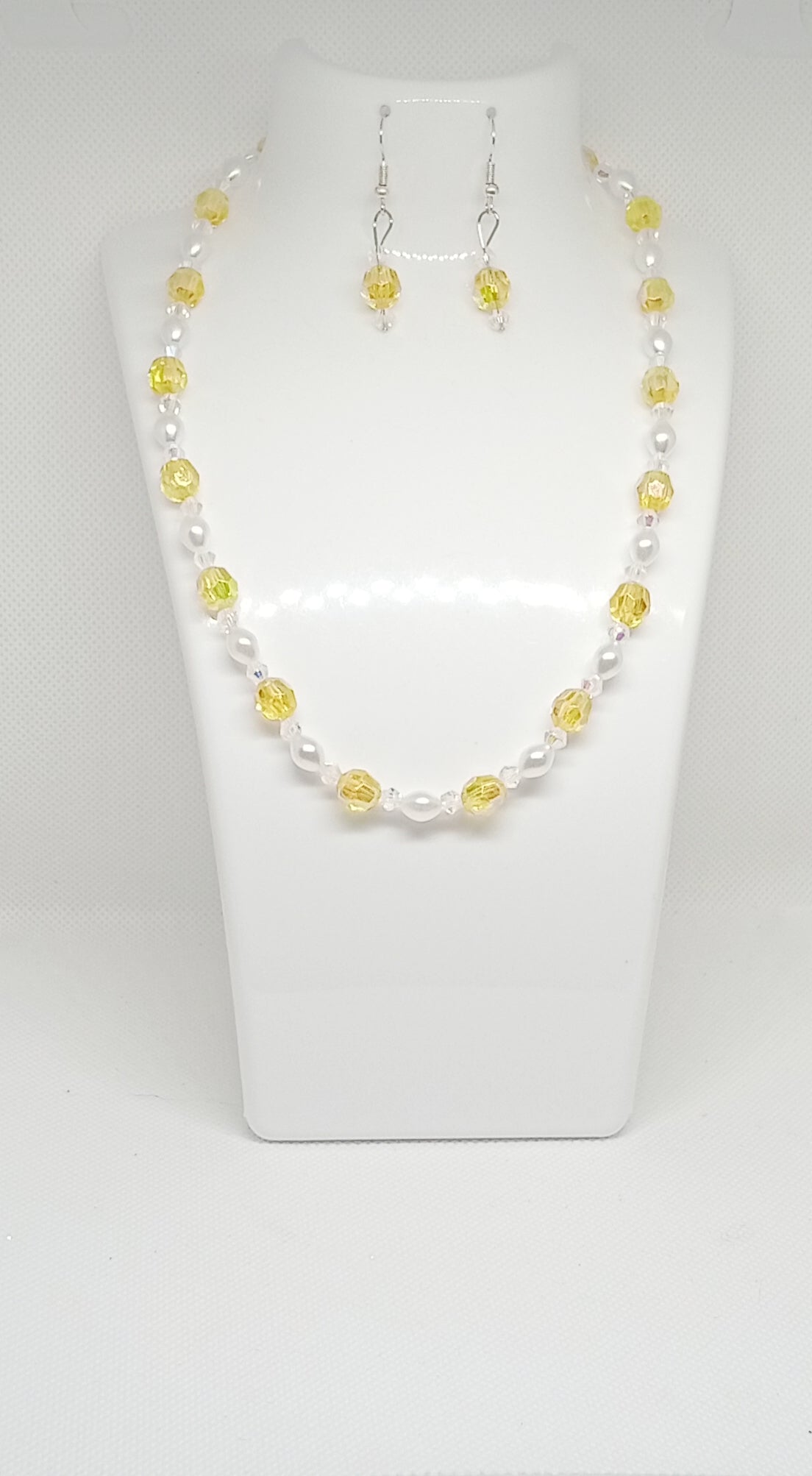 New Collier