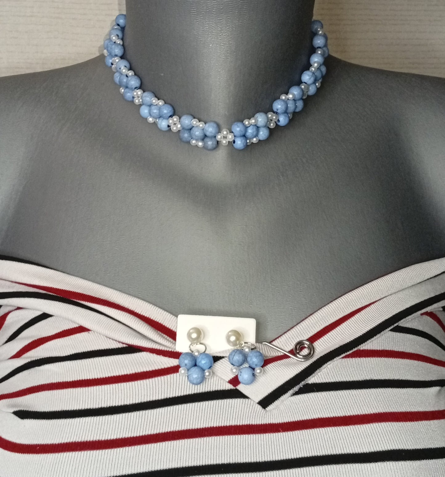 New Collier
