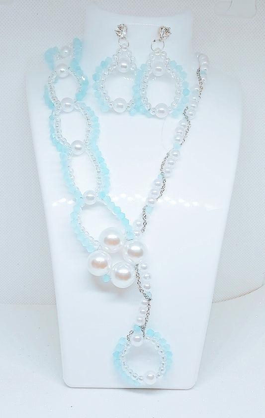 New Collier