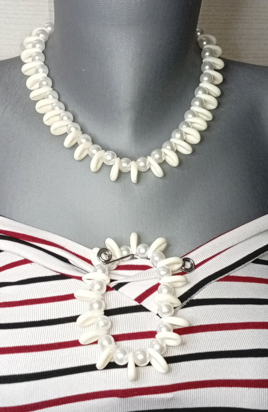 New Collier