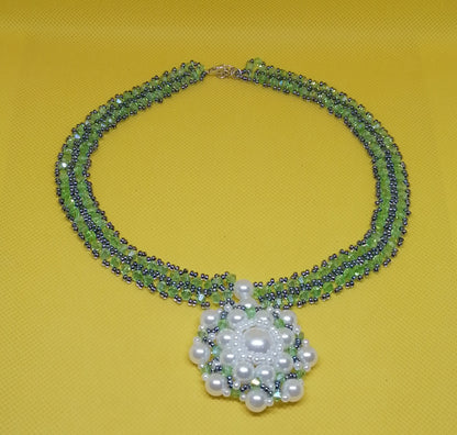 Collier